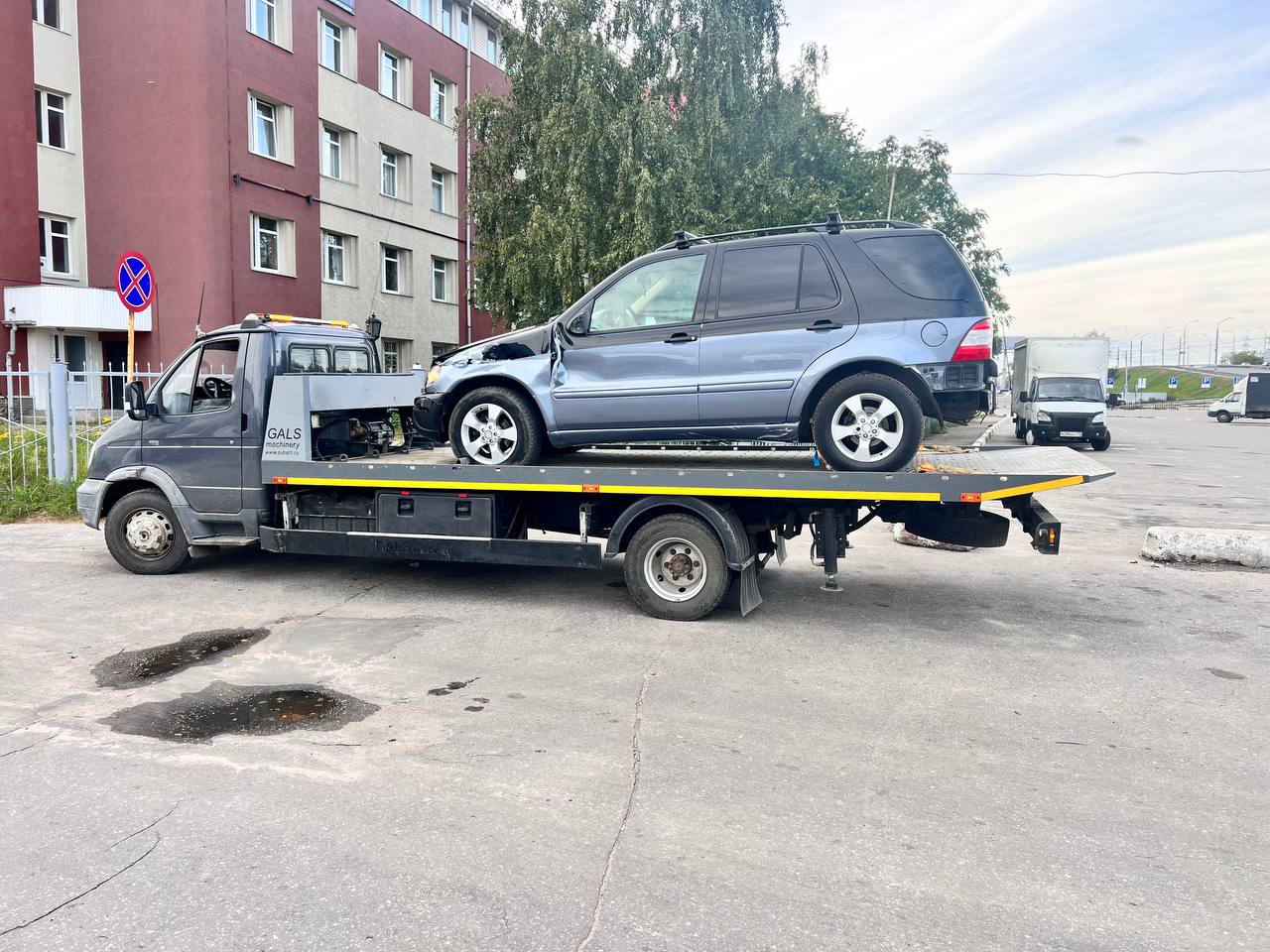 Эвакуатор дешево в Нижнем Новгороде - Быстрая подача от 10 минут